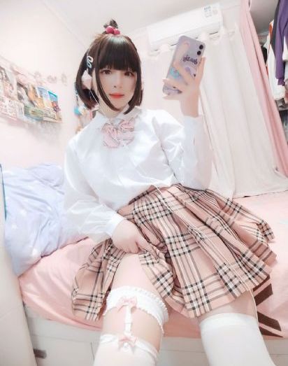 《继父与母女》_国产剧在线播放观看